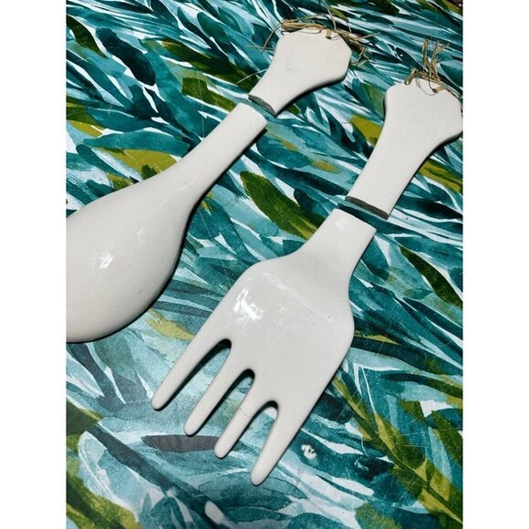 Pair of Religious Fork & Spoon decor - Picture 9 of 11